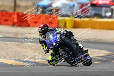 media/Apr-09-2022-SoCal Trackdays (Sat) [[c9e19a26ab]]/Turn 2 (1140am)/